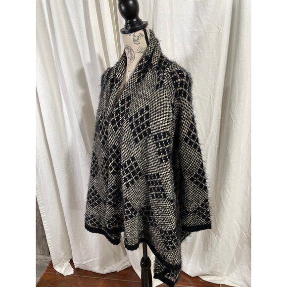 BCBGmaxazria Cascading Open Cardigan Eyelash Sweater Geometric Pattern Pockets L - Picture 2 of 10